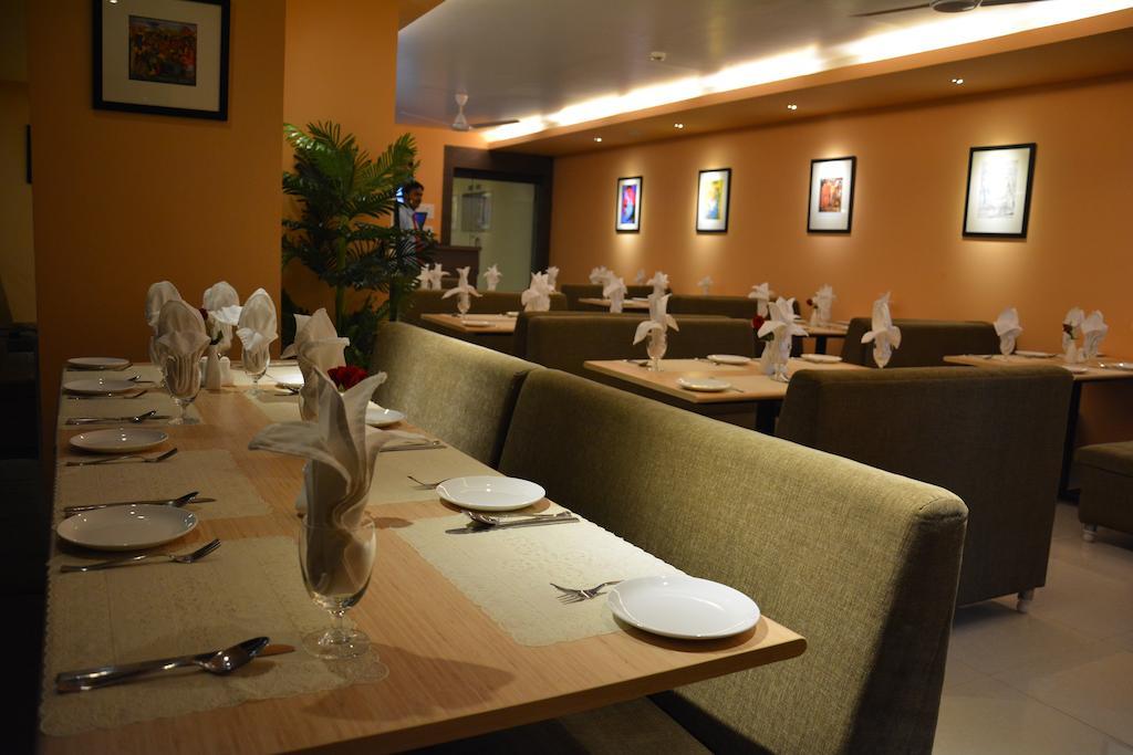 Boshan Hotels Mapusa Zewnętrze zdjęcie