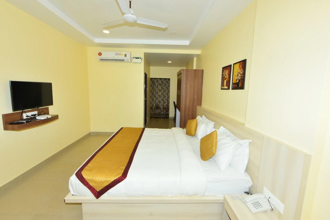 Boshan Hotels Mapusa Zewnętrze zdjęcie