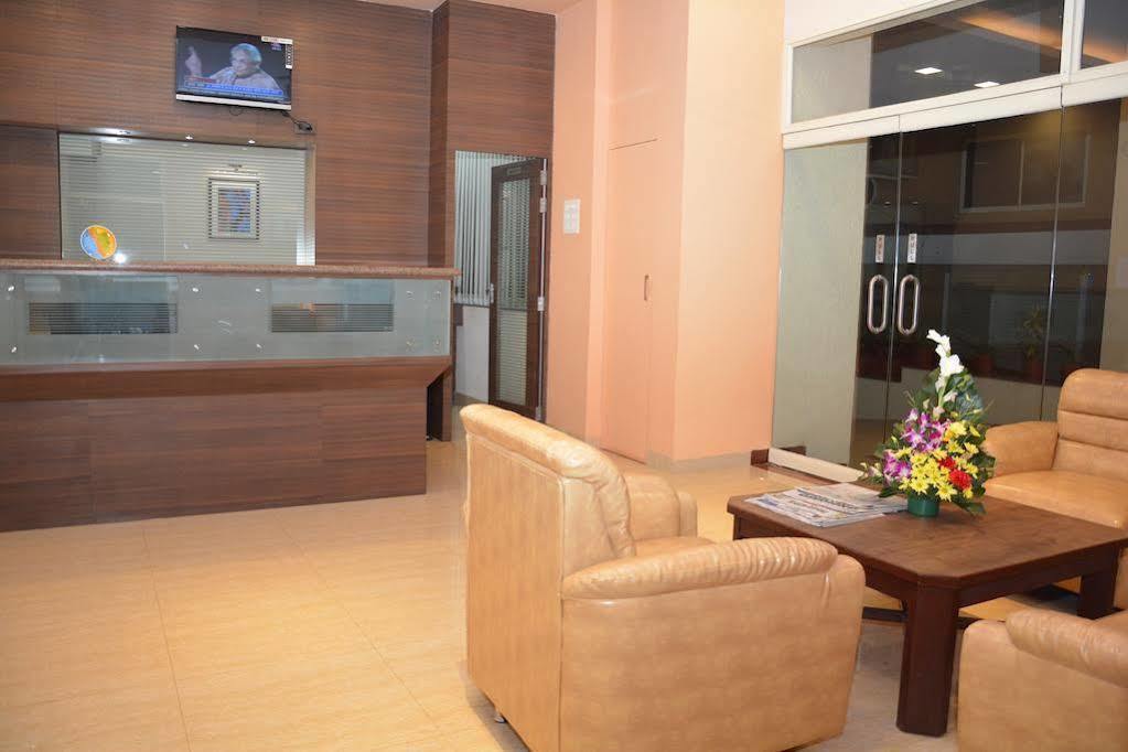 Boshan Hotels Mapusa Zewnętrze zdjęcie