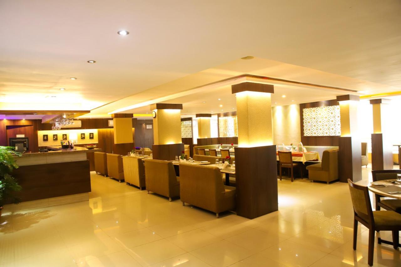 Boshan Hotels Mapusa Zewnętrze zdjęcie
